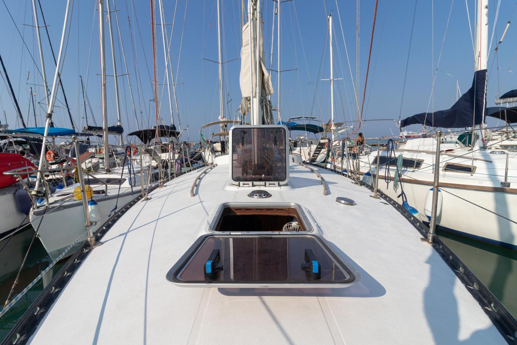 Hotel Quo Vadis Yacht Bari Exterior foto